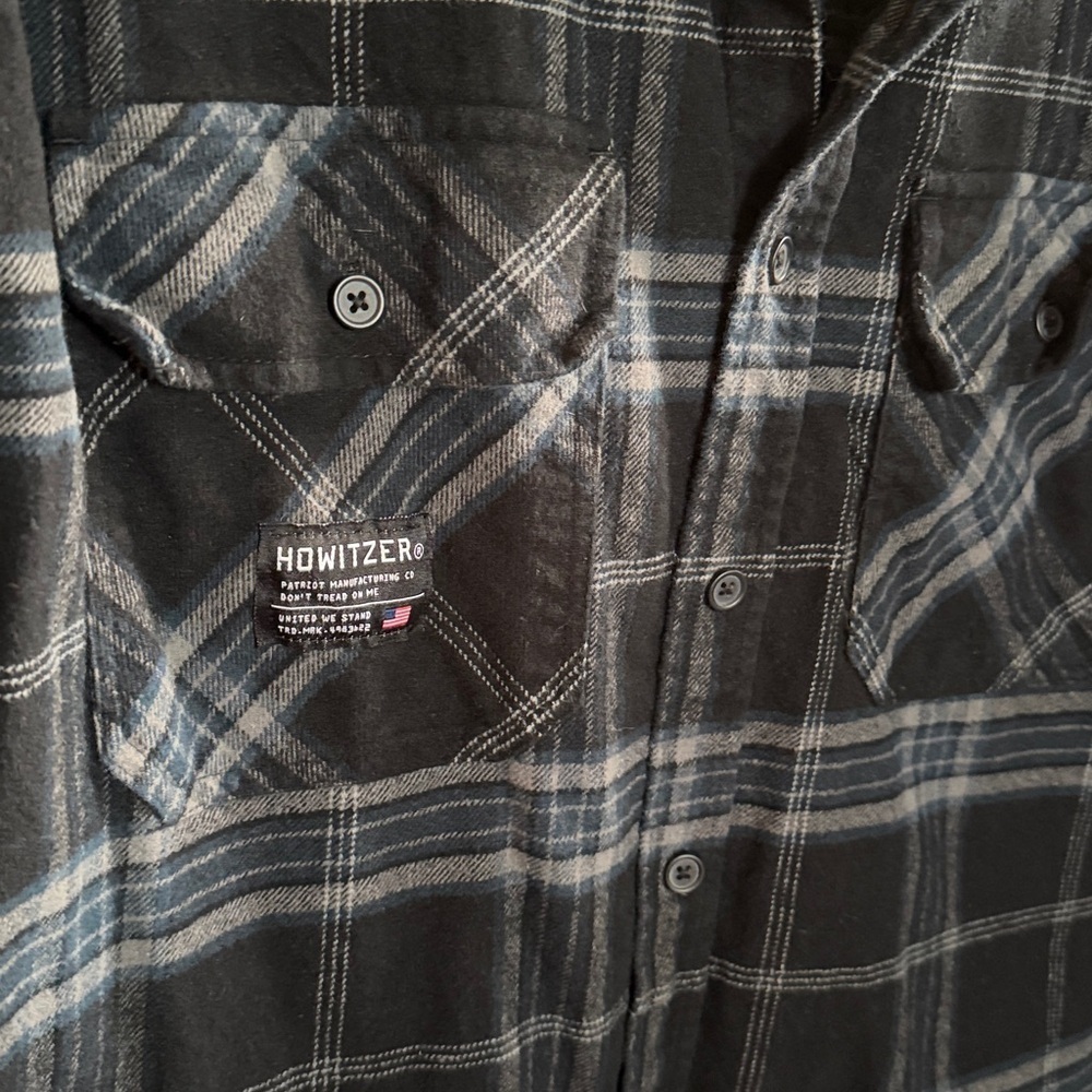 Thick Flannel by Howitzer We the People - Picture 2 of 7